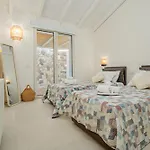 Cala Luna Villa *