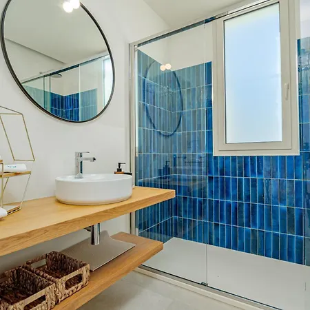 Cala Luna - By And Service Villa